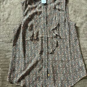 Cabi Sleeveless Ruffle Button-Front Blouse in Multi-Color abstract